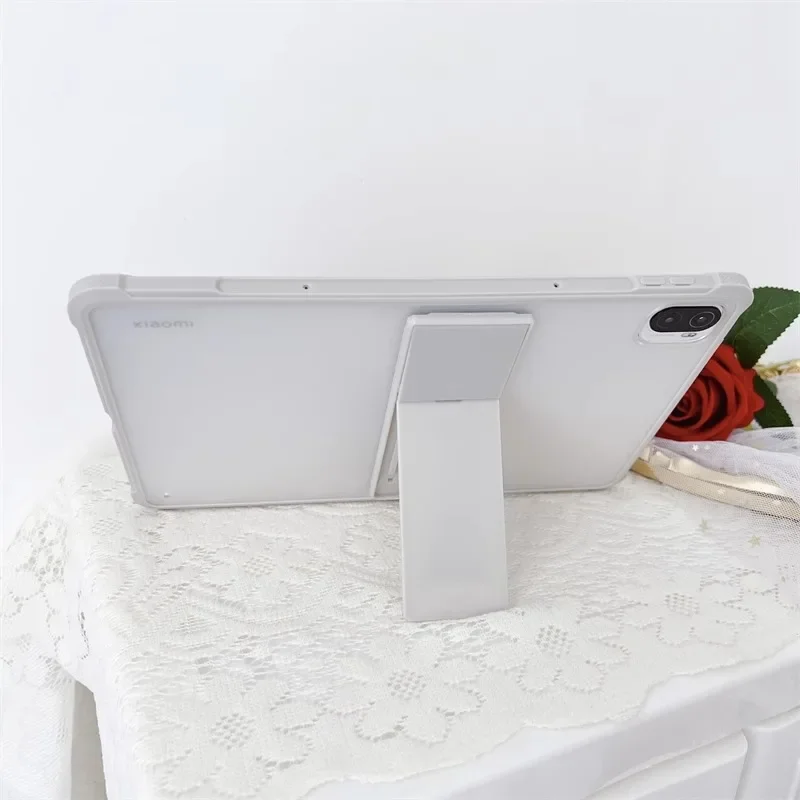 Полупрозрачный чехол-подставка – обзор и цена Poco Tablet Accessories