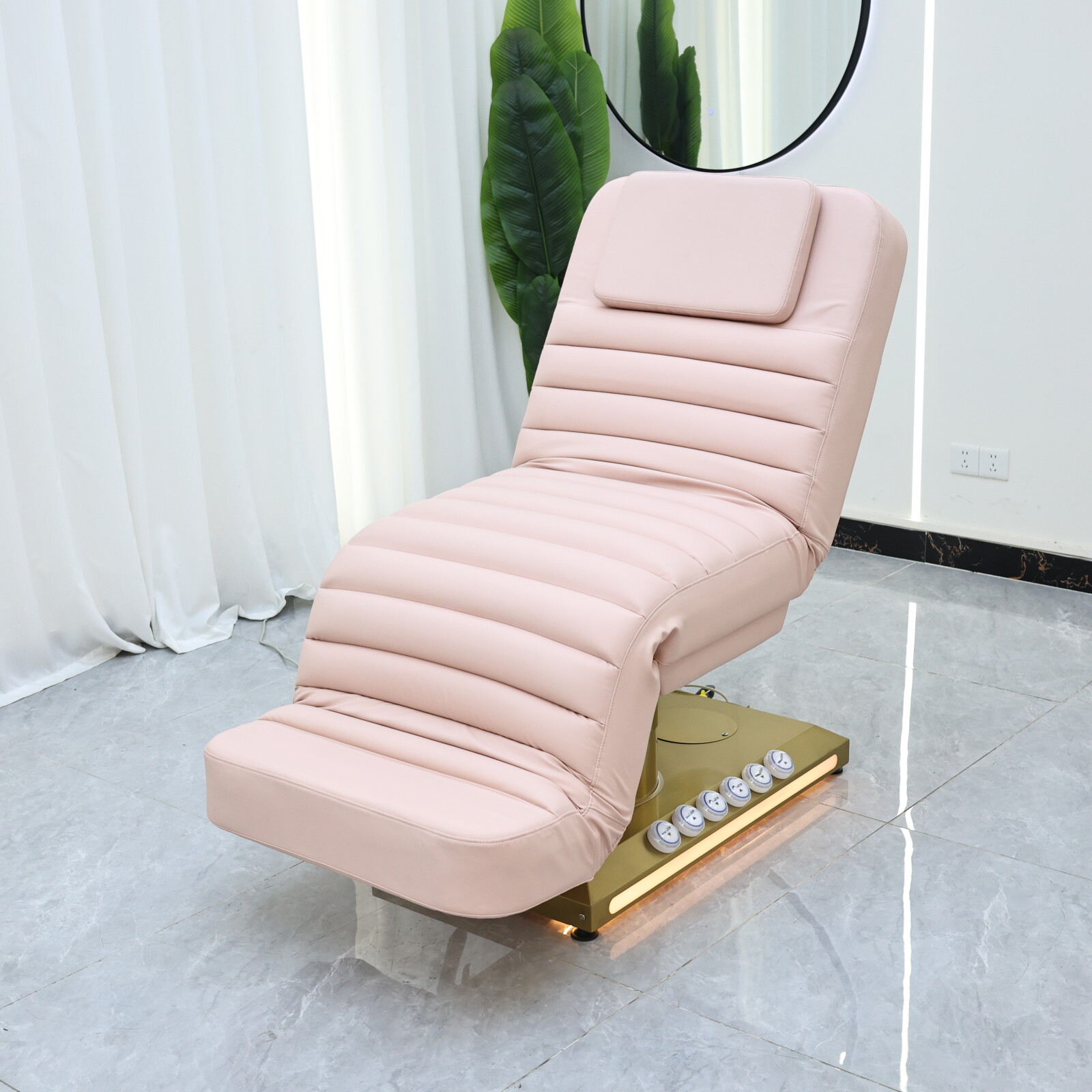 Кровать для ухода за красотой  – обзор и цена Massage Table Accessories Uk